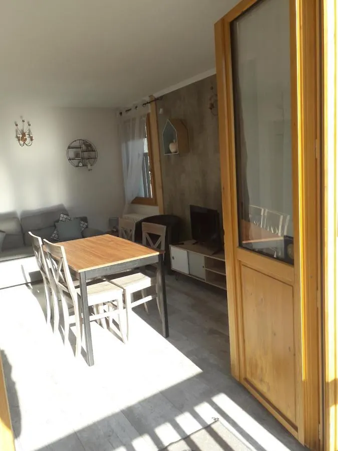 Enclos Savoyard Appartement Meuble 1Chambre 1 Canape Lits 3Personnes Grand-Aigueblanche 0*,  Francja