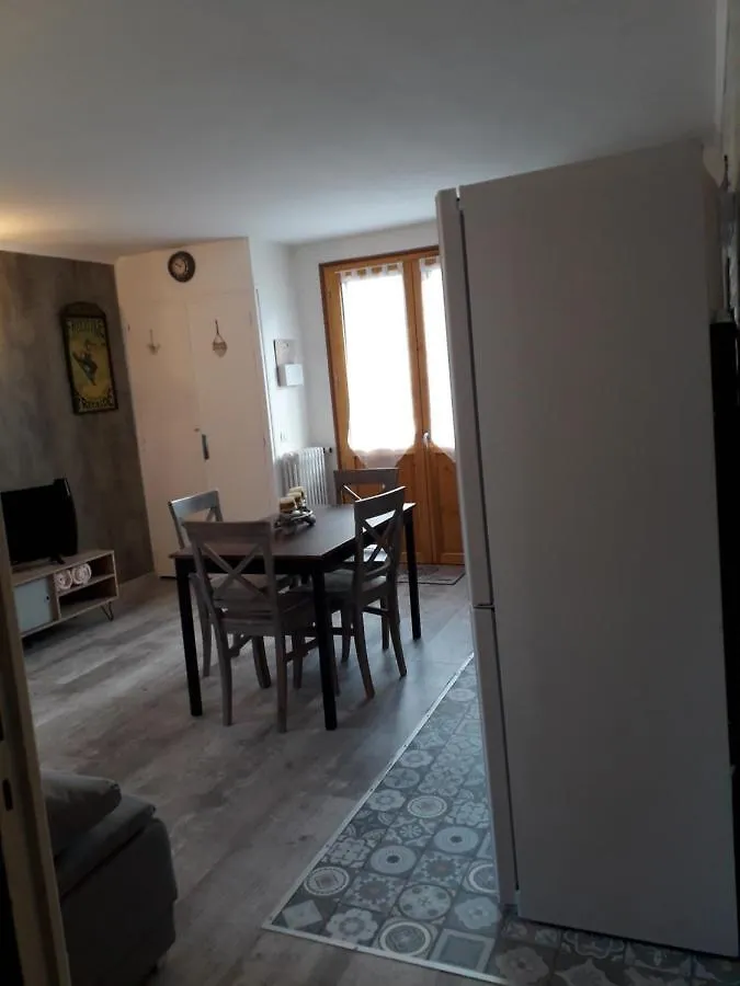 Apartament Enclos Savoyard Appartement Meuble 1Chambre 1 Canape Lits 3Personnes Grand-Aigueblanche